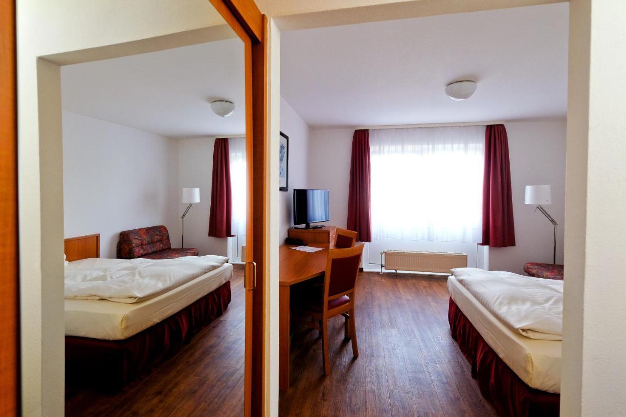 Apart Hotel Sehnde Exterior photo