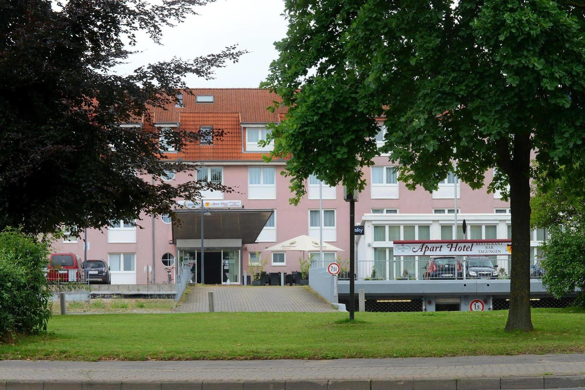Apart Hotel Sehnde Exterior photo